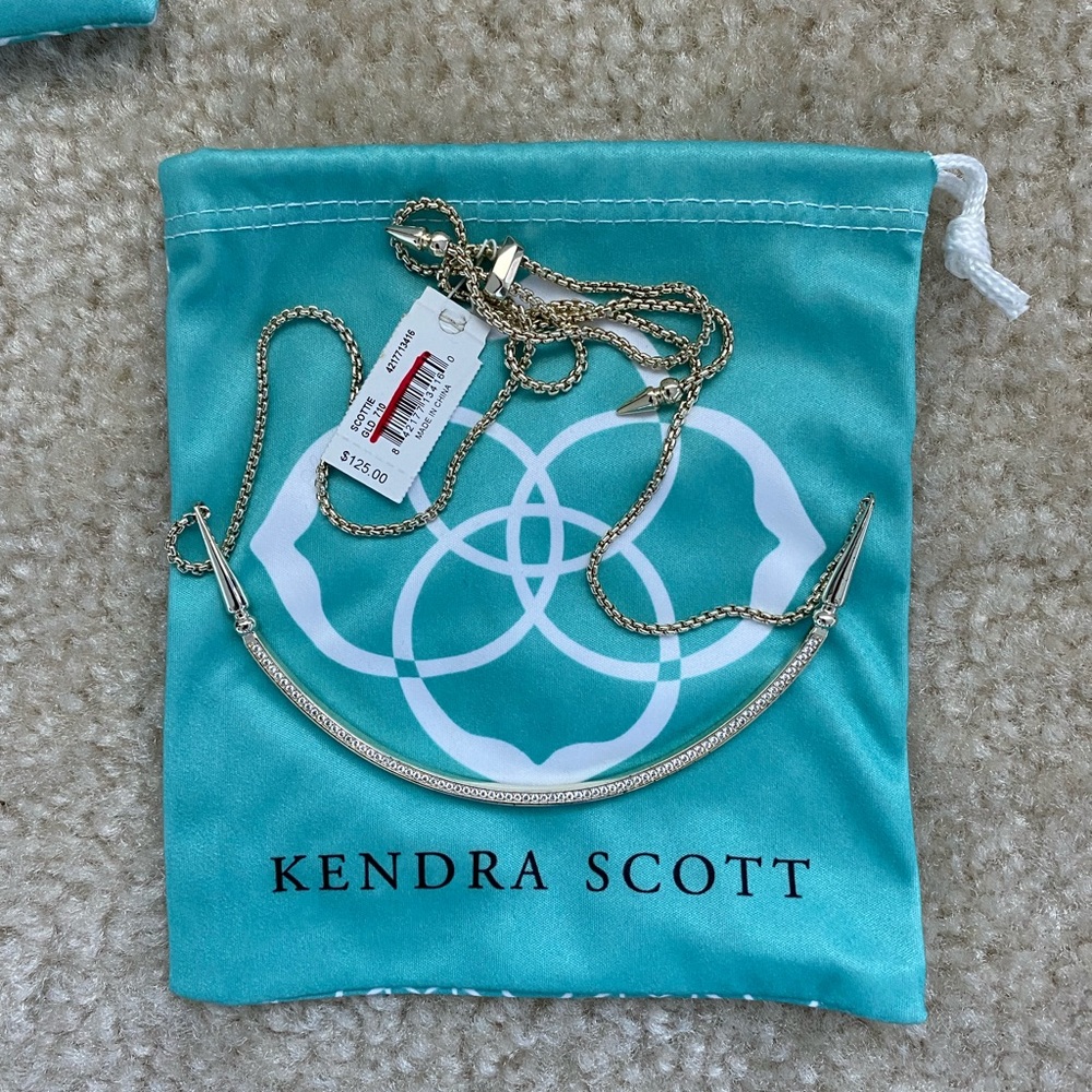 Kendra Scott Scottie Necklace